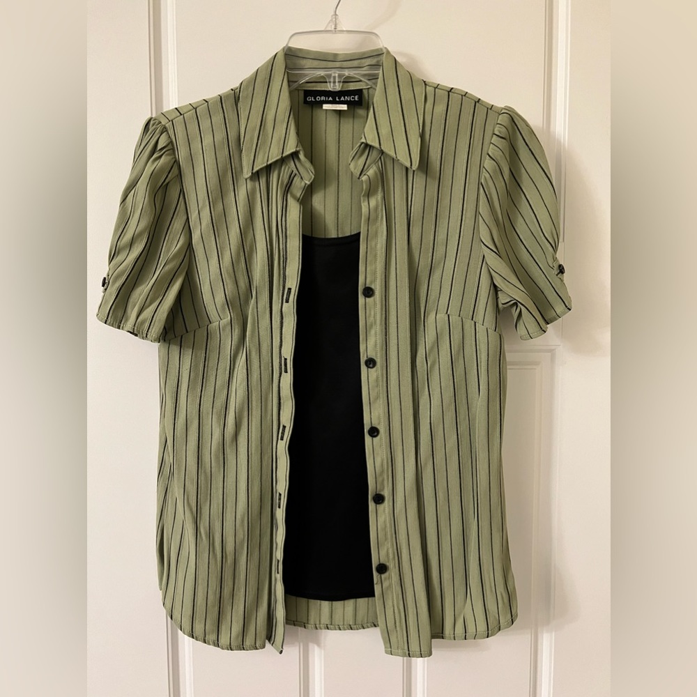 Short Sleeve top with attached shell